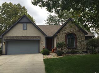 2116 NW 13th St, Blue Springs, MO 64015