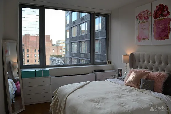 Rented by Anchor Associates | media 5