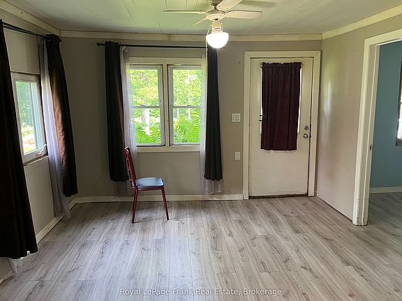 4th image of 51 Mallard Lake Rd