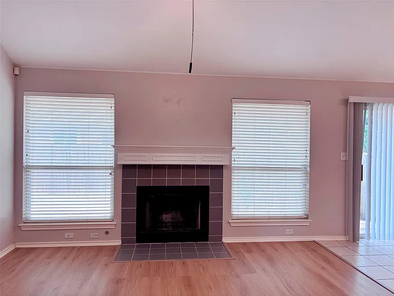 14901 Sand Dollar Ct — Photo 5