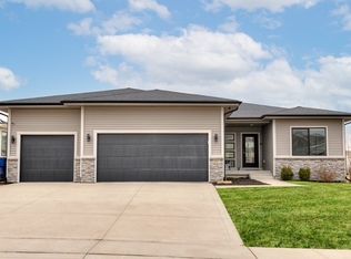 5050 Bulldog Ave, Van Meter, IA 50261