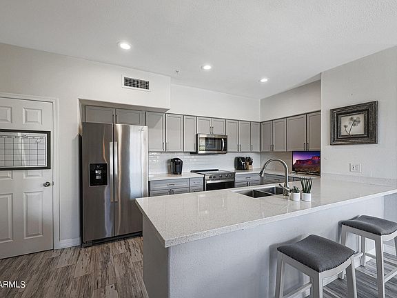 5th image of 19777 N 76th St APT 2287