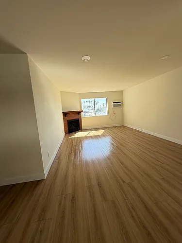 Floor plan 2 Bedroom 2 Bathroom