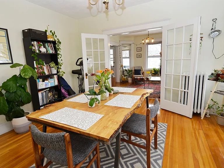 89 Rockview St #3 — Photo 5