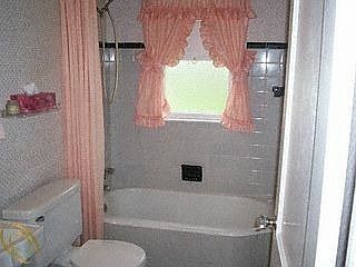 3rd image of 6201 Westwood St