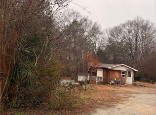 258 Persimmon St, Toccoa, GA 30577