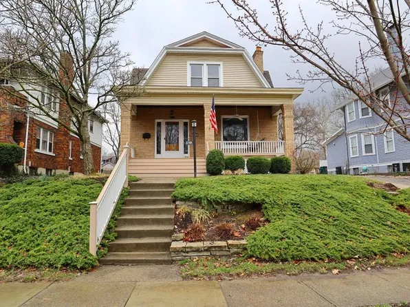 3769 Drakewood Dr, Cincinnati, OH 45209