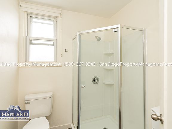 3rd image of 313 Hawthorn St