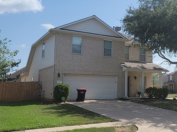 2nd image of 1027 Cove Crest Trl