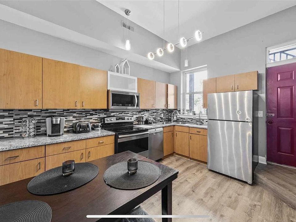1st image of 717 Soulard St #2F