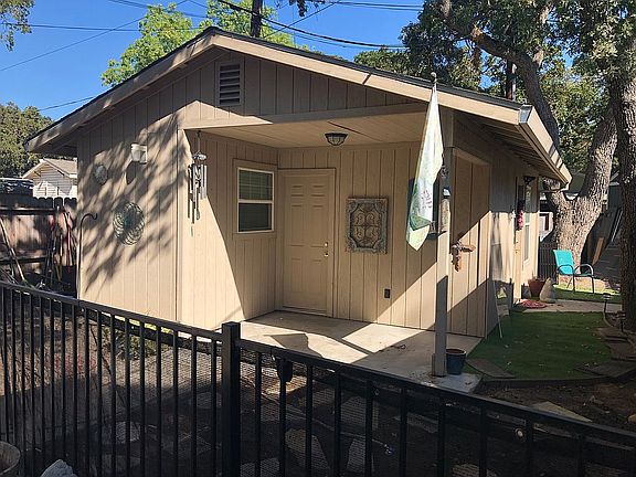 3rd image of 2315 Bonniebrook Dr
