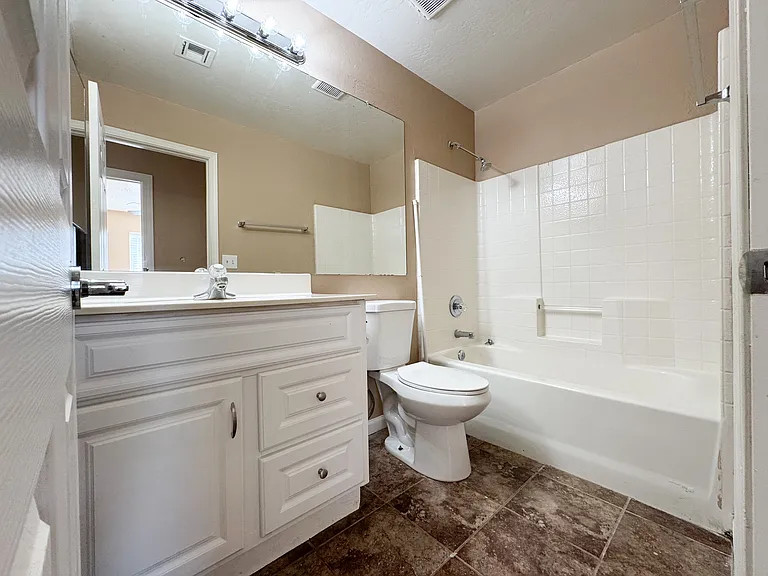 2423 S Ananea — Photo 18