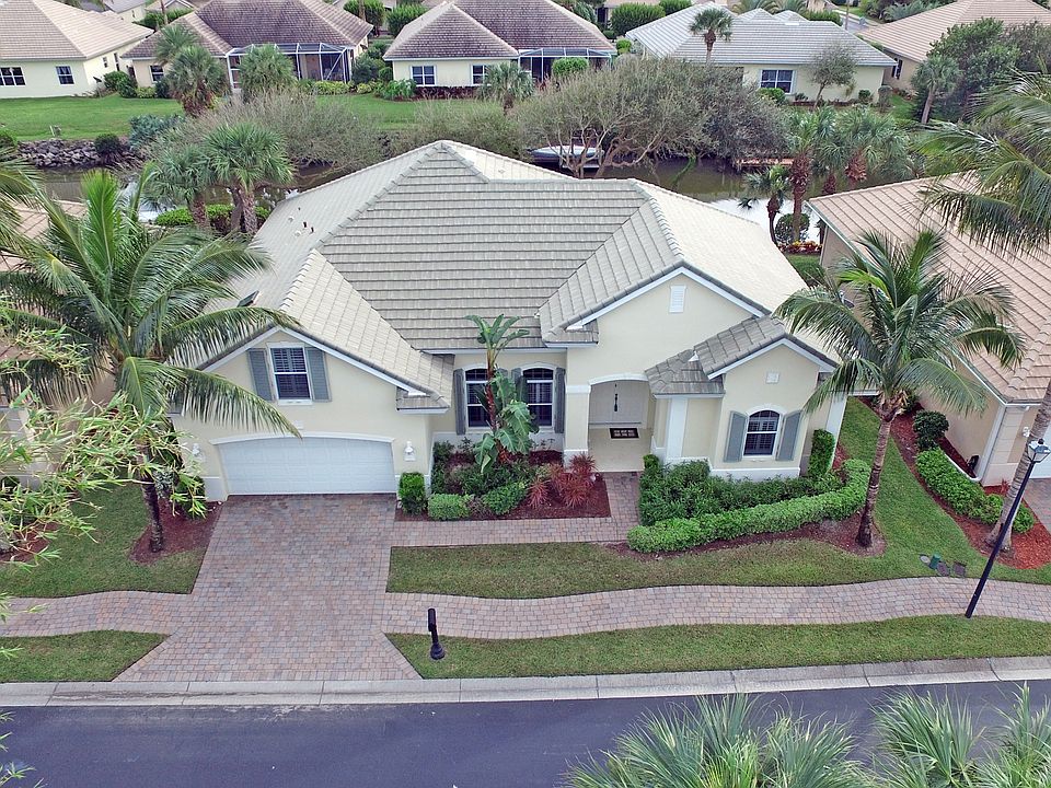1st image of 381 Pentland Drive