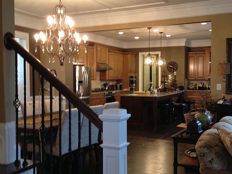 2nd image of 44677 Saranac St