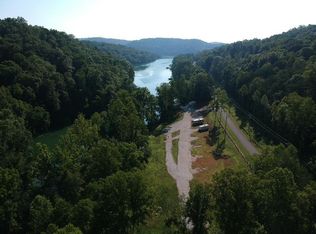 Norris Point Rd E, La follette, TN 37766