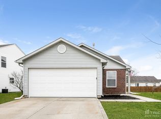1697 Willowview Ln, Greenfield, IN