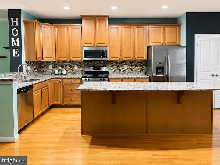 22321 Honey Hill Ln — Photo 3