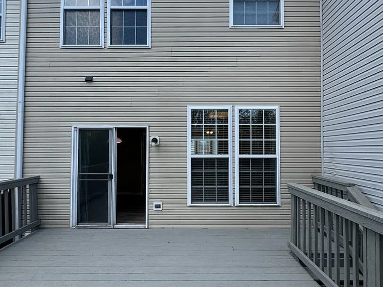 2424 Wynfield Ct — Photo 30