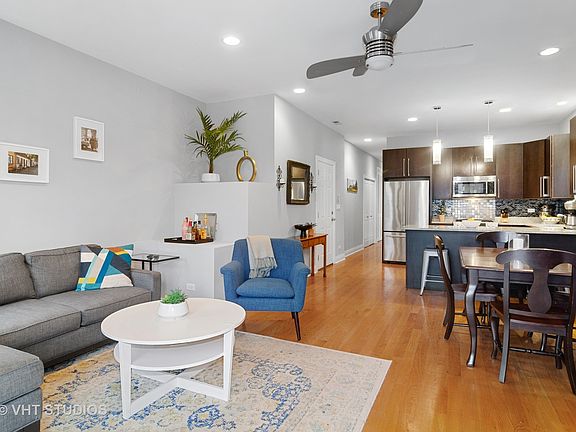 3rd image of 4048 N California Ave #2