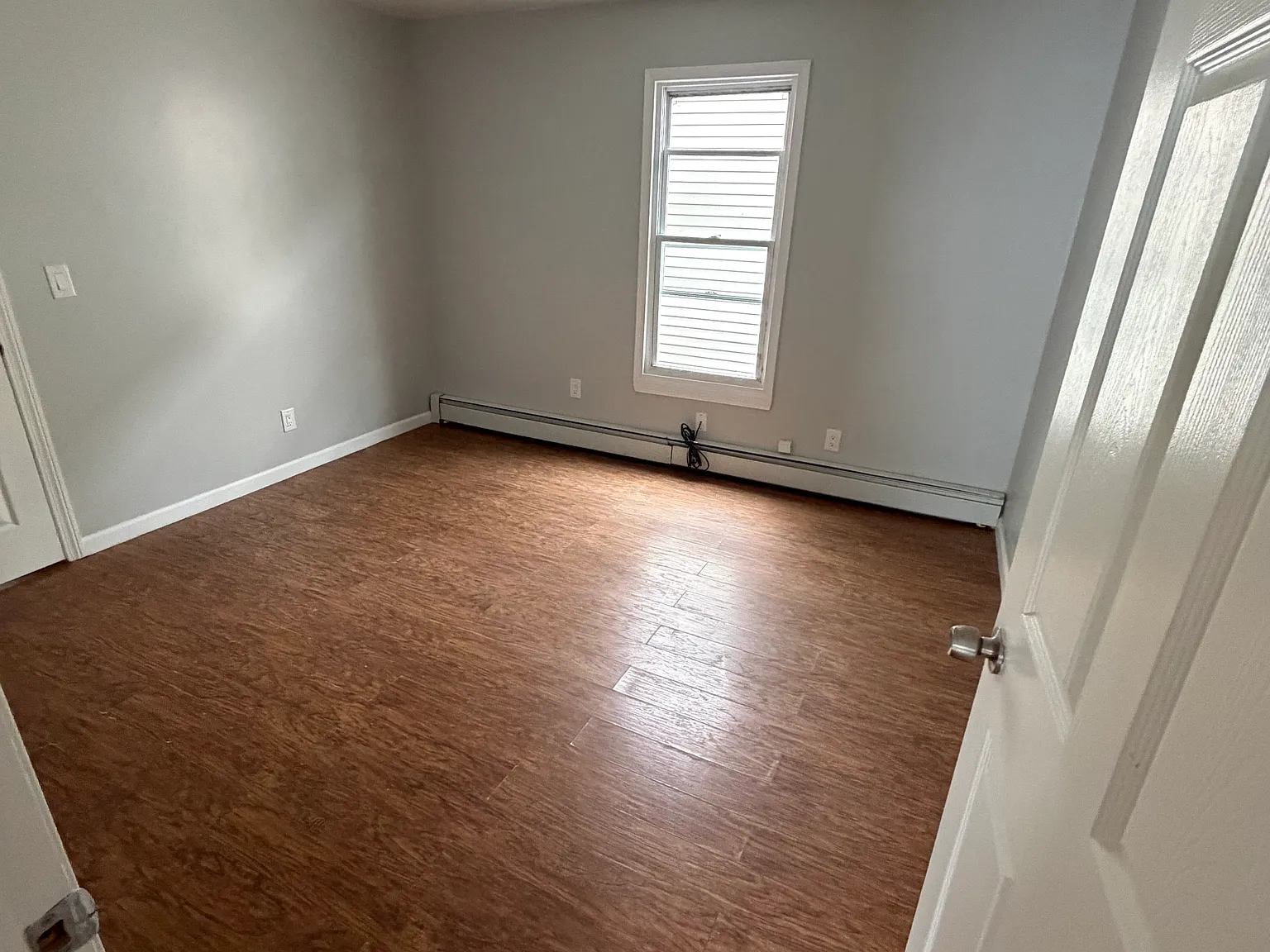 3 bed, 1308 sqft, $1,800 — Photo 3