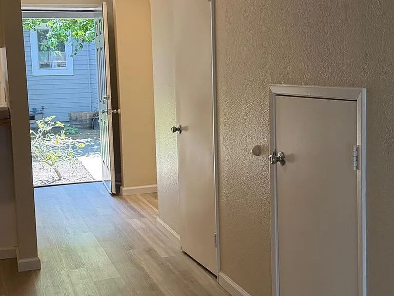 Westbrook Townhomes — Photo 21