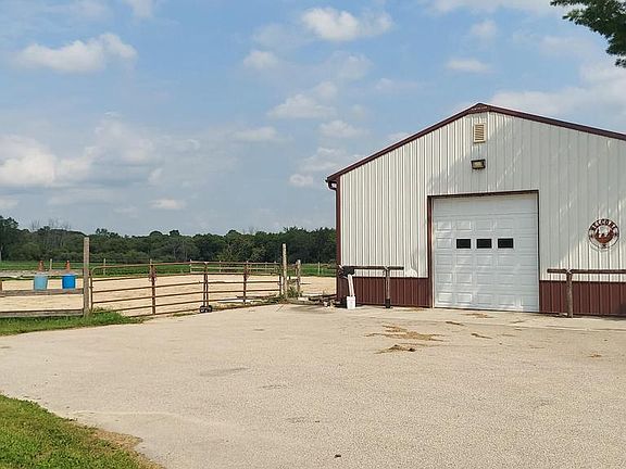 4th image of N2720 Resthaven ROAD