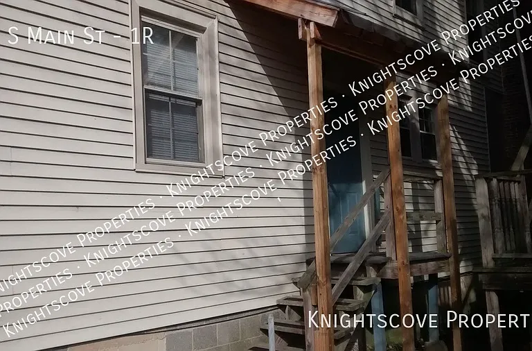 33 S Main St #1R — Photo 18