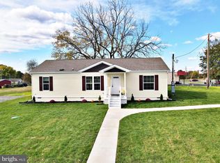 35 Fox Chase Ct, Kearneysville, WV 25430