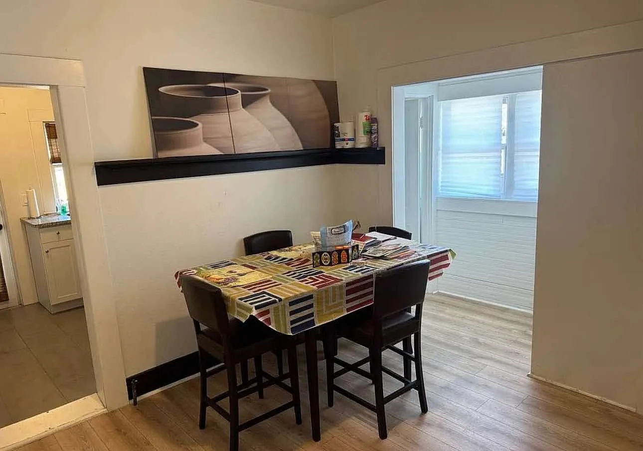 2 bed, 1.5 bath, 980 sqft, $1,080 — Photo 3