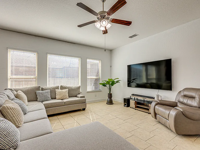 13929 Bellows Path — Photo 7