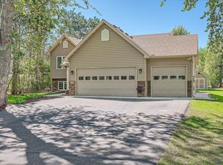 294 Elm St, Lino Lakes, MN 55014