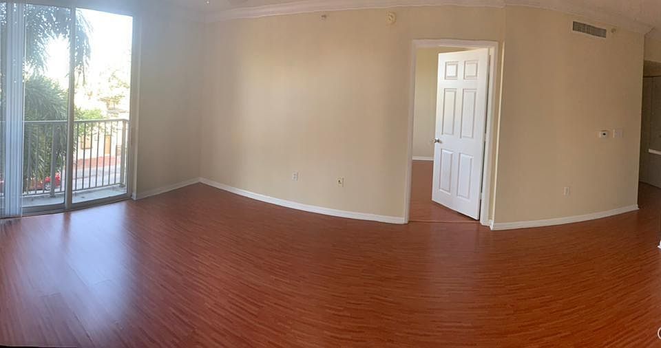 1st image of 1900 Van Buren St APT 305B