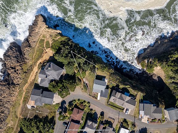 4th image of 4 NW Vista St