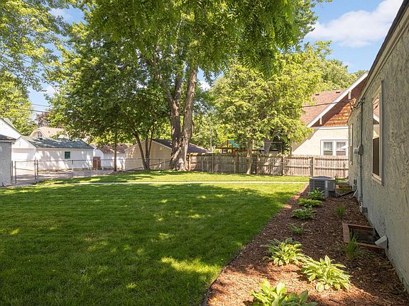 5th image of 4508 Cedar Ave S
