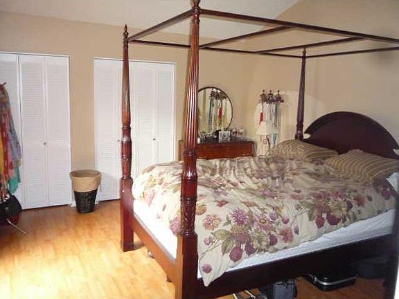 5th image of 620 Olympic Dr #6-D