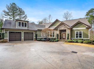 404 Windy Pines Ln, Seneca, SC 29672