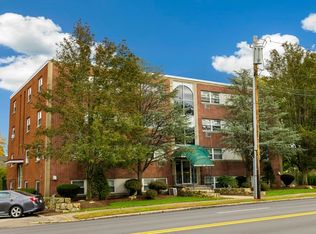 588 Main St APT 4D, Stoneham, MA 02180
