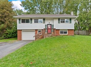 416 Idlewood Blvd, Baldwinsville, NY 13027
