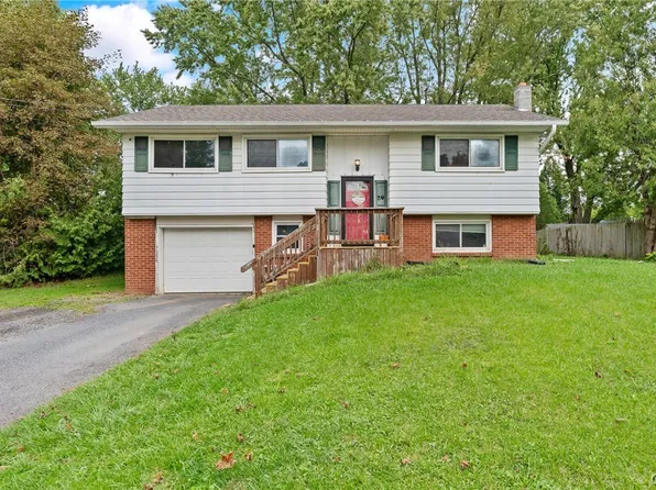 416 Idlewood Blvd, Baldwinsville, NY 13027