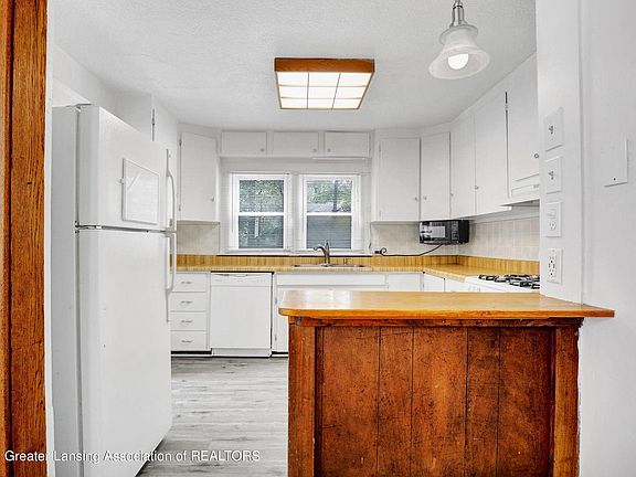 5th image of 231 N Fairview Ave
