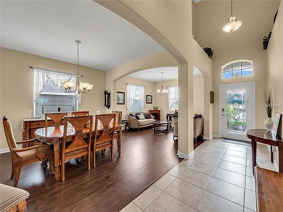 3rd image of 23525 San Sebastian Ct