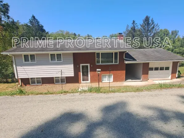 3040 Turkey Farm Rd, Irwin, PA 15642