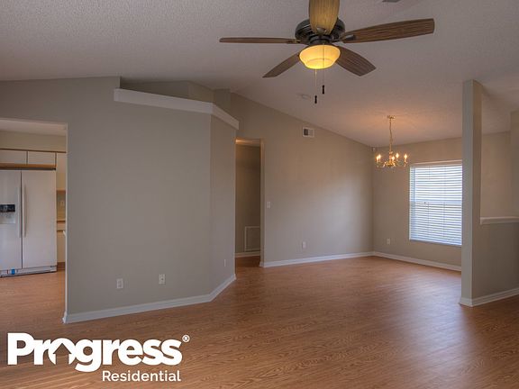 3rd image of 13416 Silver Leaf Cir