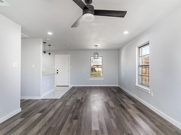 3rd image of 2233 San Pablo Dr