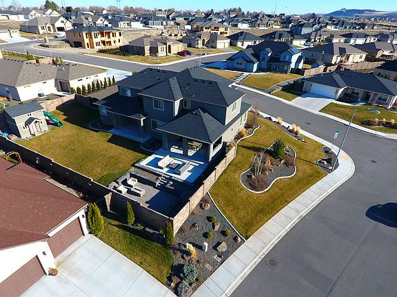 4th image of 2551 Daly Dr