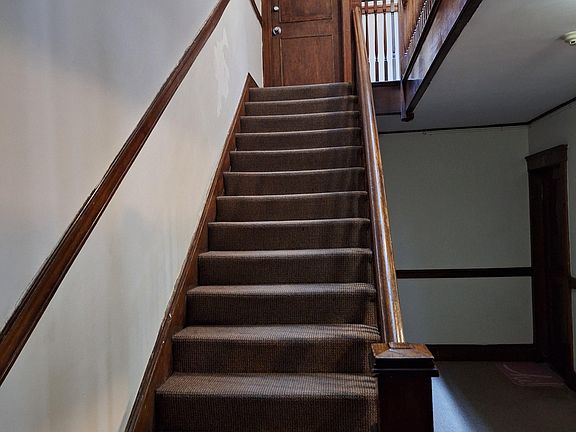 3rd image of 13 Story St APT 28