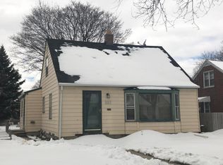 3041 N 80th St, Milwaukee, WI 53222