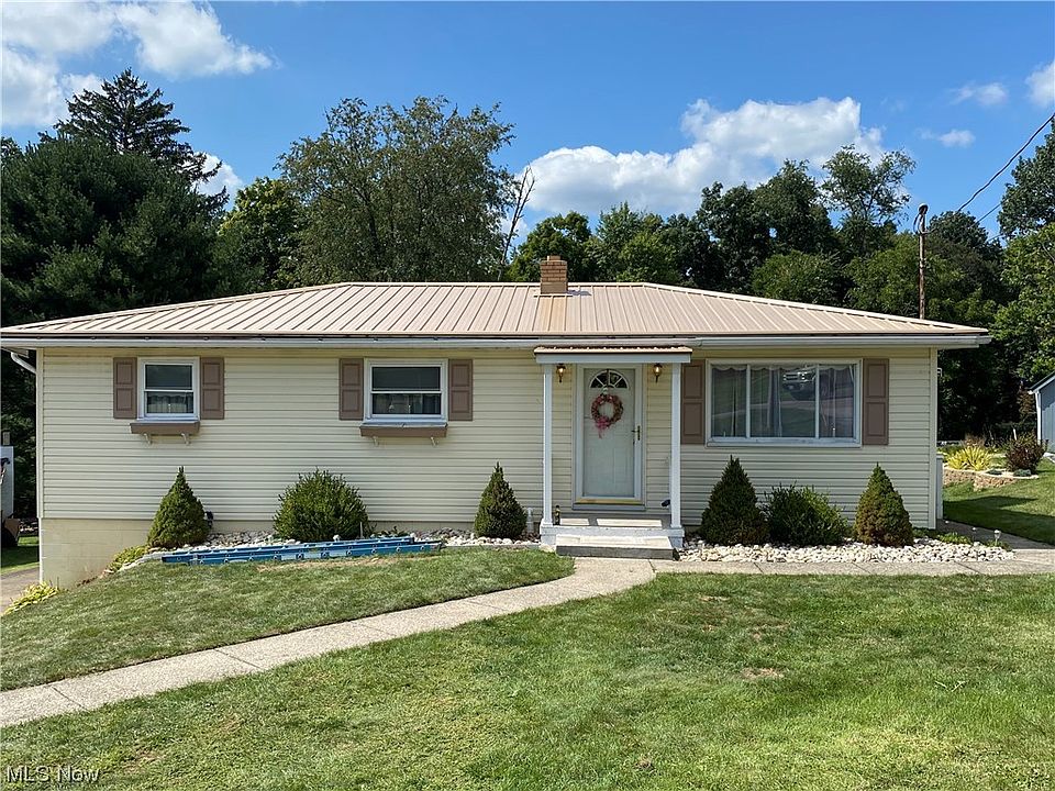 1st image of 145 Beechwood Blvd