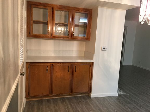 additional Cabinets and counter top