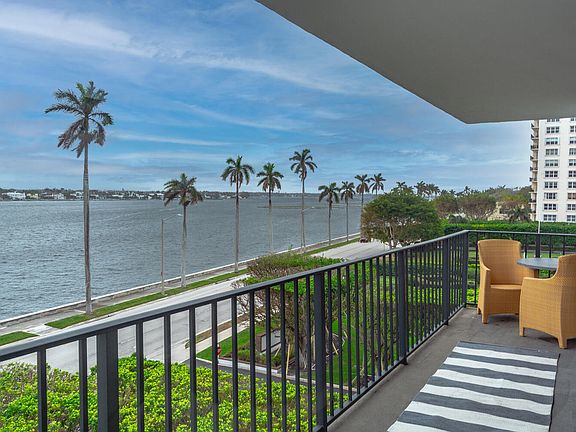 4th image of 1701 S Flagler Drive #402